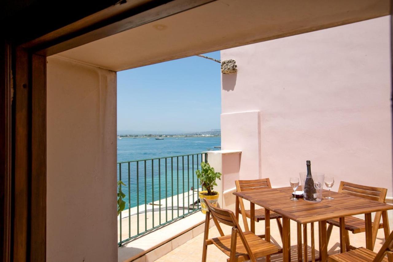Apartment Maniace Syracuse